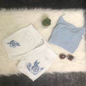 Kensie embroidered shorts